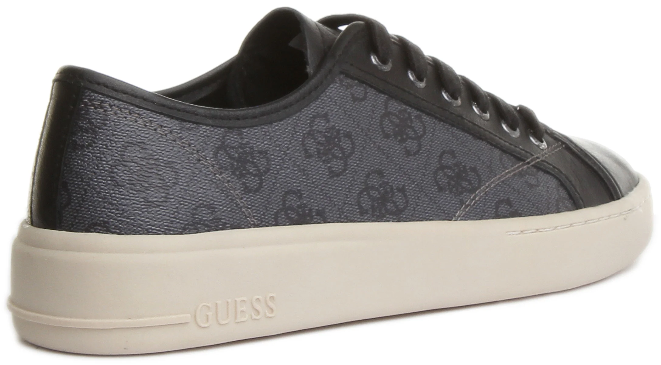 Guess Verona In Black For Men - Image 3